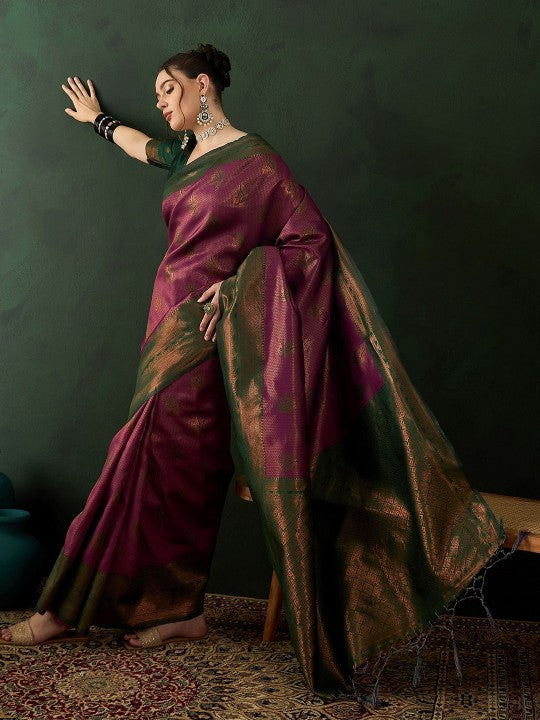 Woven Design Saree With Blouse Piece