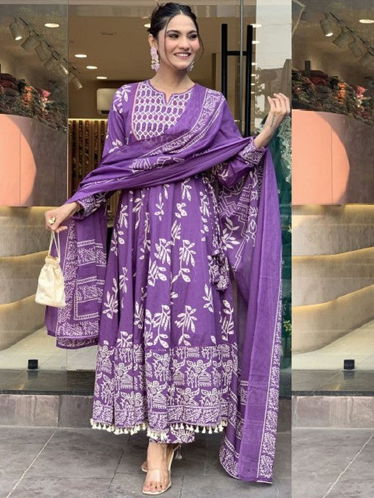 Women Ethnic Motifs Printed Regular Kurta with Trousers & With Dupatta