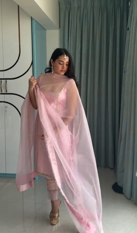 Elegant Baby Pink Embroidered Kurta Set with Dupatta