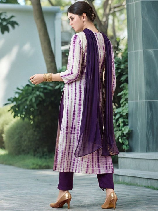 Ombre Printed Regular Thread Work Straight Kurta With Trousers And Dupatta