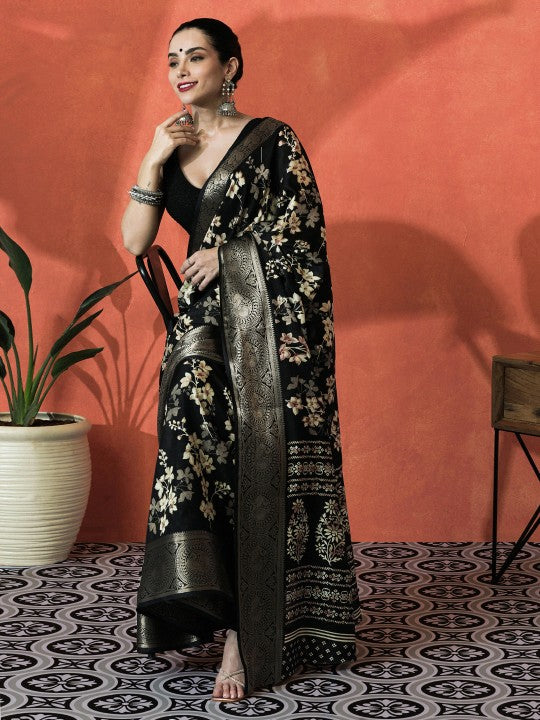 Floral Printed Saree With BlousePiece