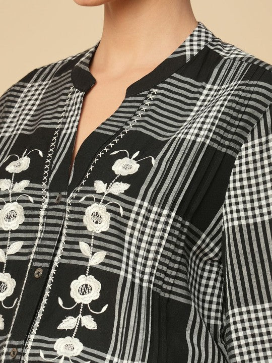 Checked Roll-Up Sleeves Top