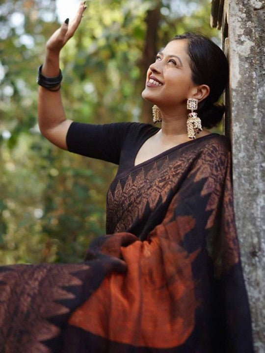 Woven Design Zari Saree