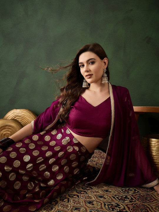 Foil Printed V-Neck Choli & Lehenga With Dupatta
