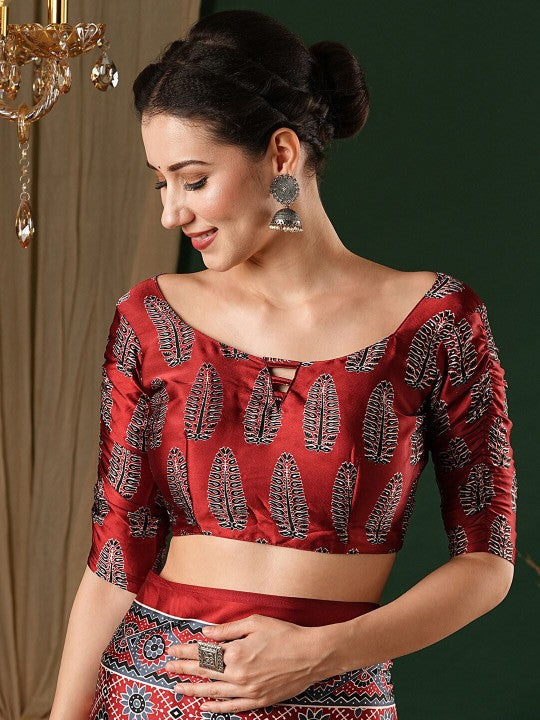 Ethnic Motifs Pure Crepe Saree With Blouse Piece