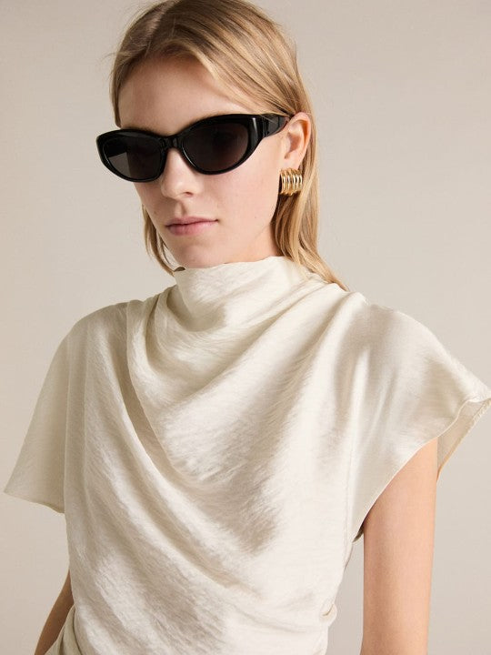 Extended Sleeves Draped Top