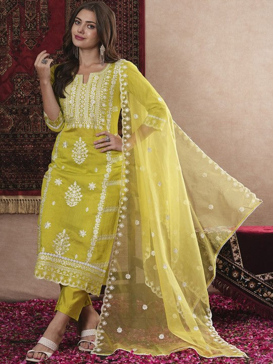 Floral Embroidered Thread Work Straight Kurta with Trousers & Dupatta
