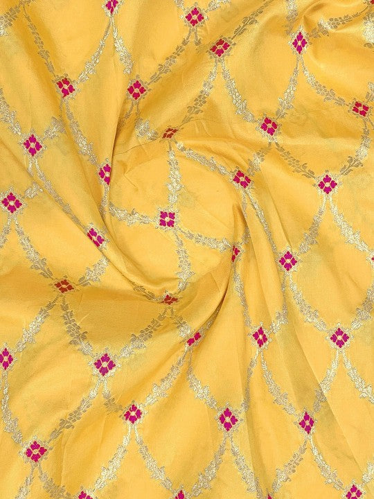 Woven Design Zari Pure Silk Banarasi Saree
