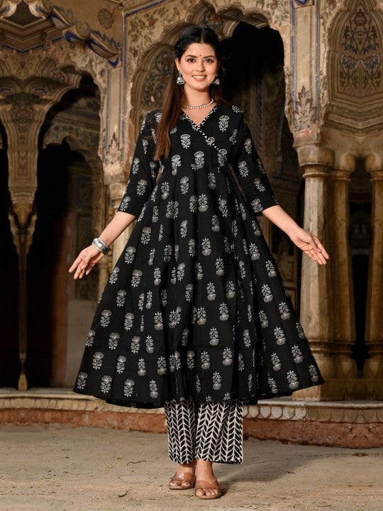 Women Floral Printed Regular Kurta with Trousers & With Dupatta