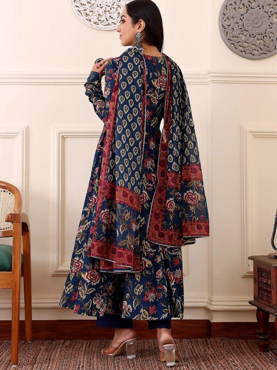 Women Floral Printed Regular Kurta with Trousers & With Dupatta
